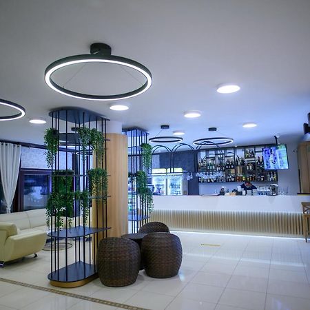 Hotel Tomis Mamaia Esterno foto