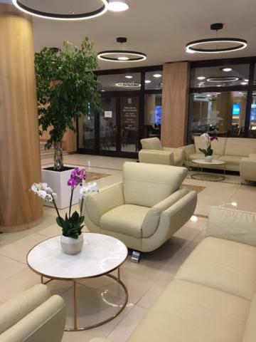 Hotel Tomis Mamaia Esterno foto